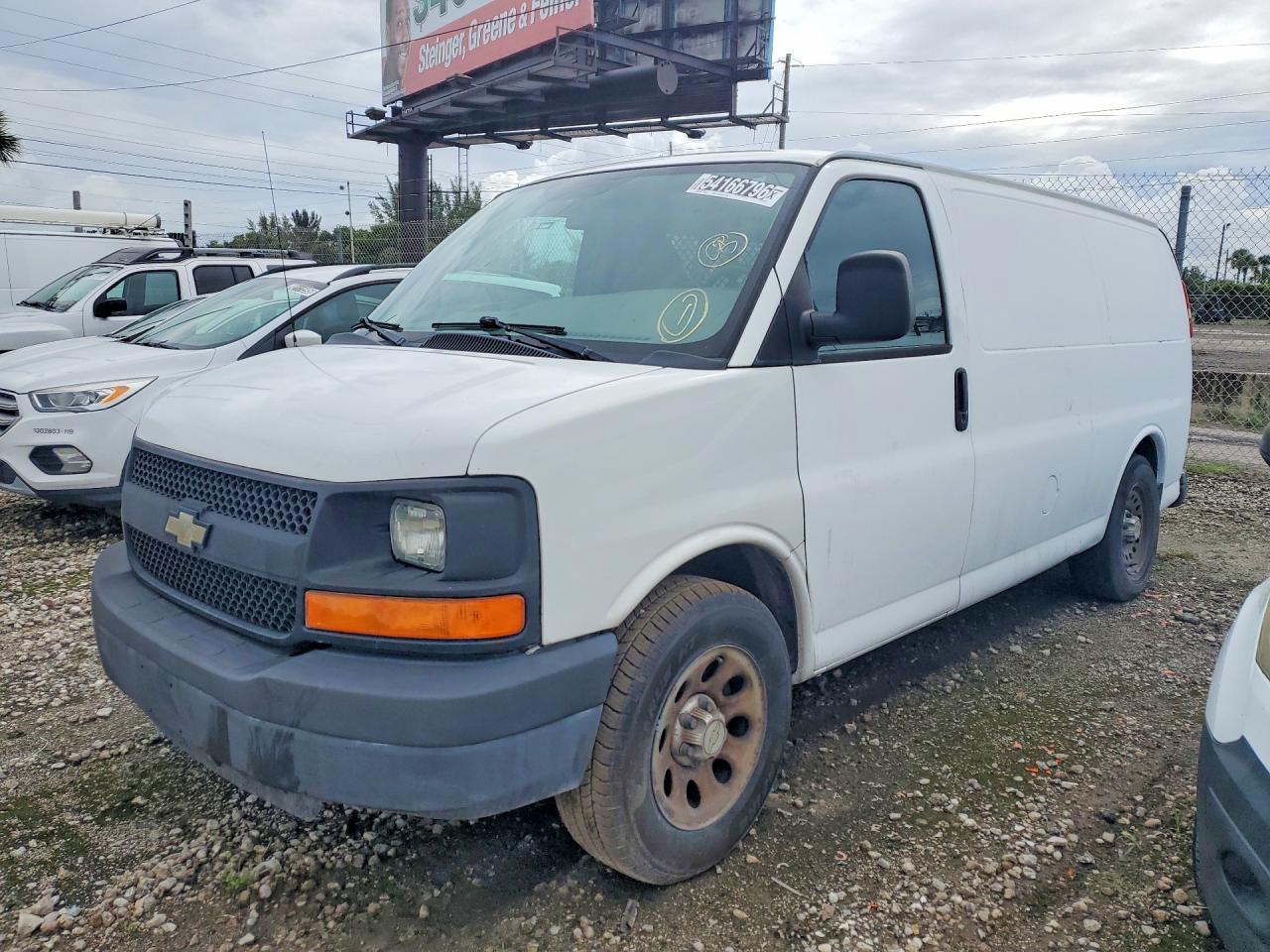 Salvage Chevrolet Express Image