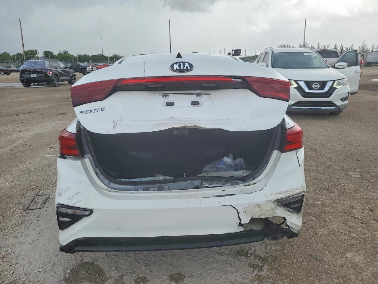 Kia Forte Lxs