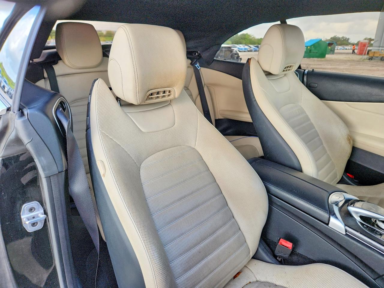 Mercedes-Benz C-Class 300