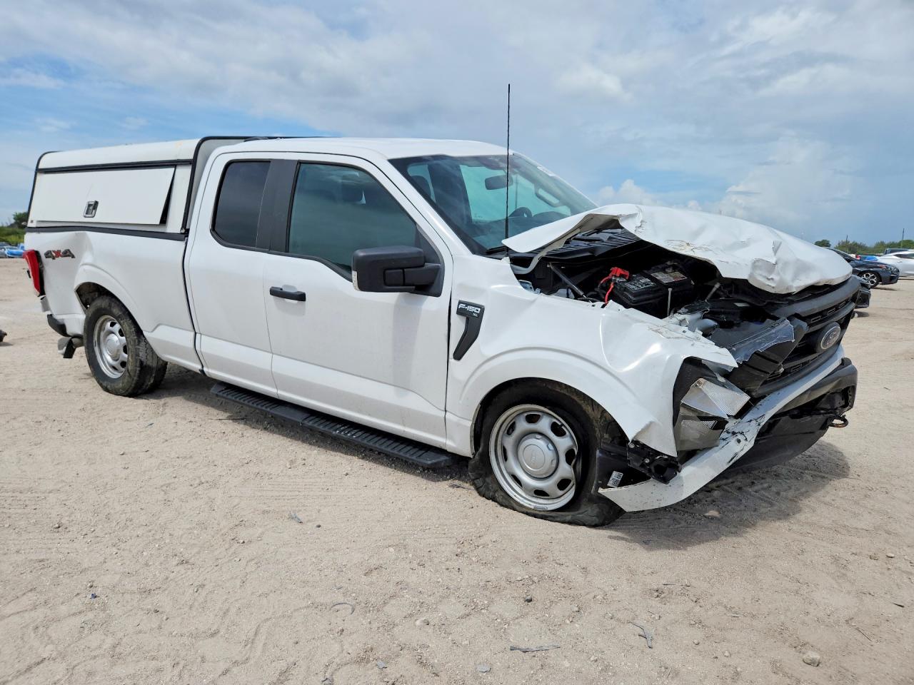Ford F-150 Super Cab