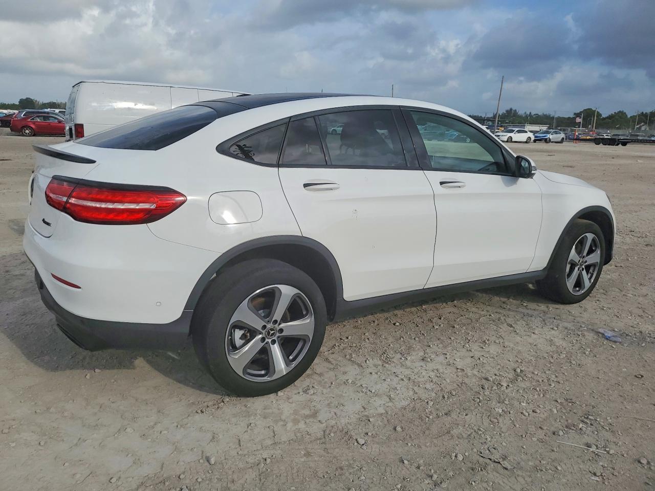 Mercedes-Benz GLC 300 4matic