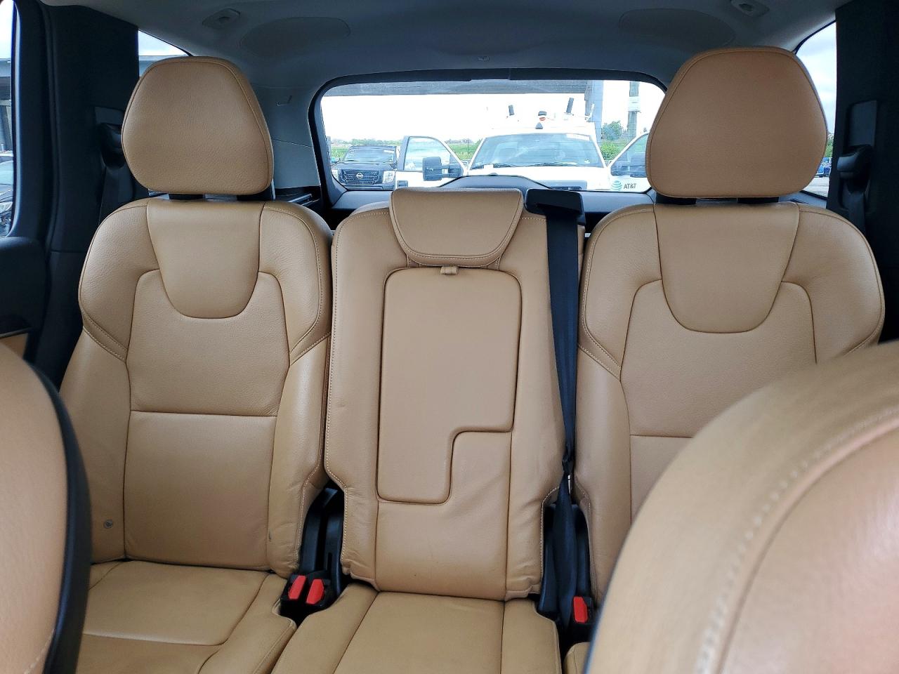 Volvo XC90 T5
