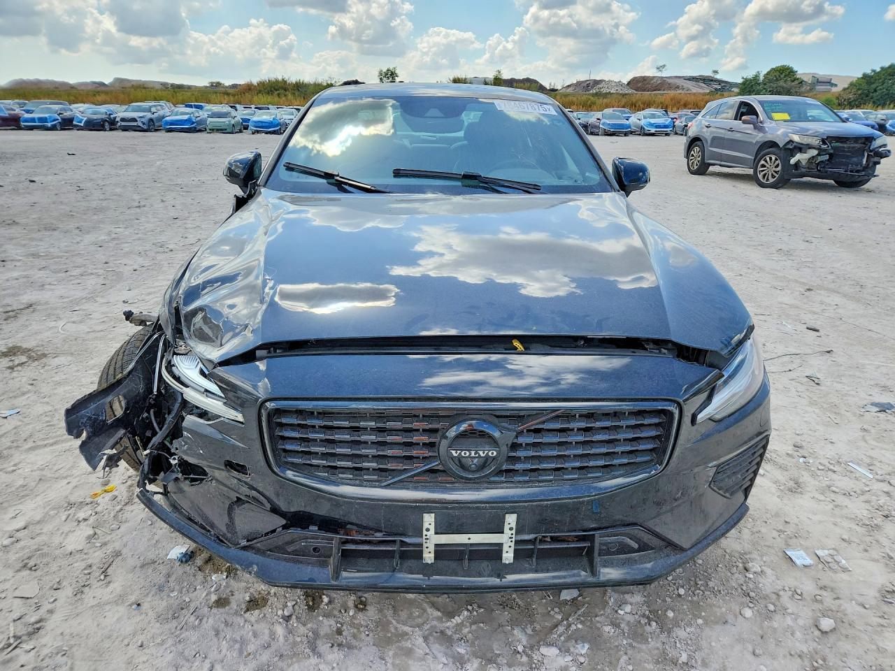 Volvo S60 T8 Recharge R-design