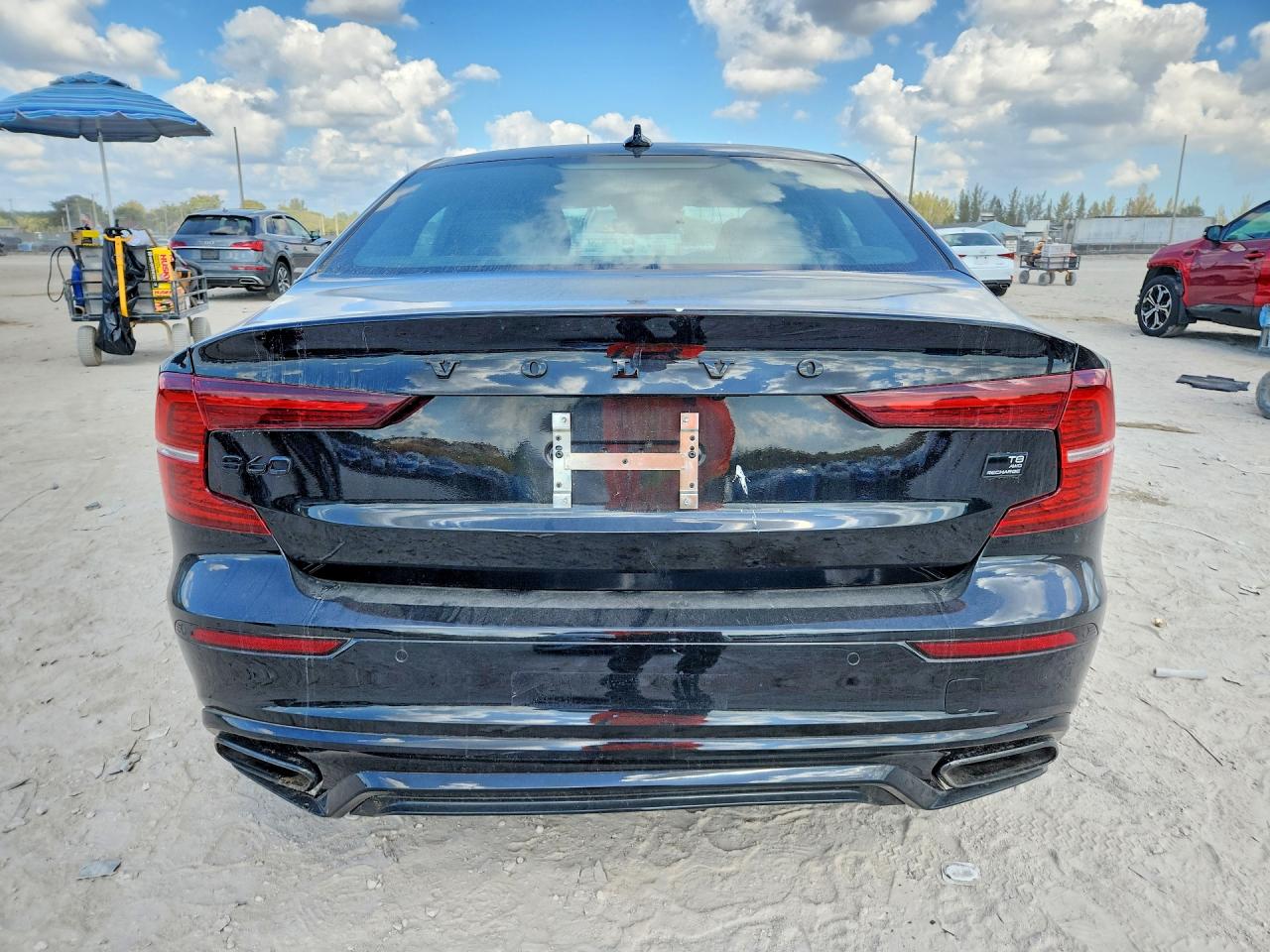 Volvo S60 T8 Recharge R-design