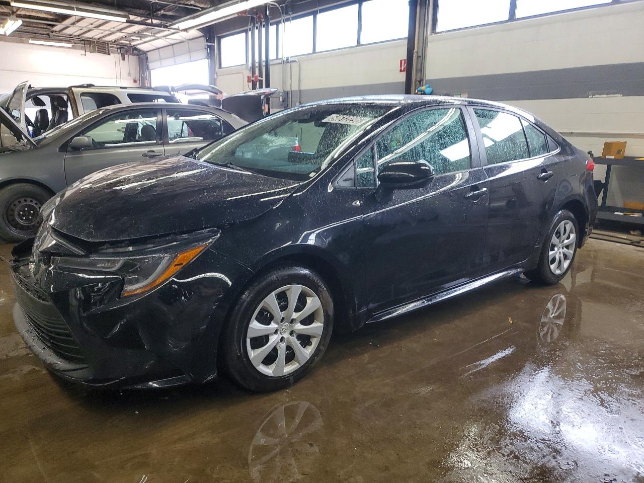 Salvage Toyota Corolla Image