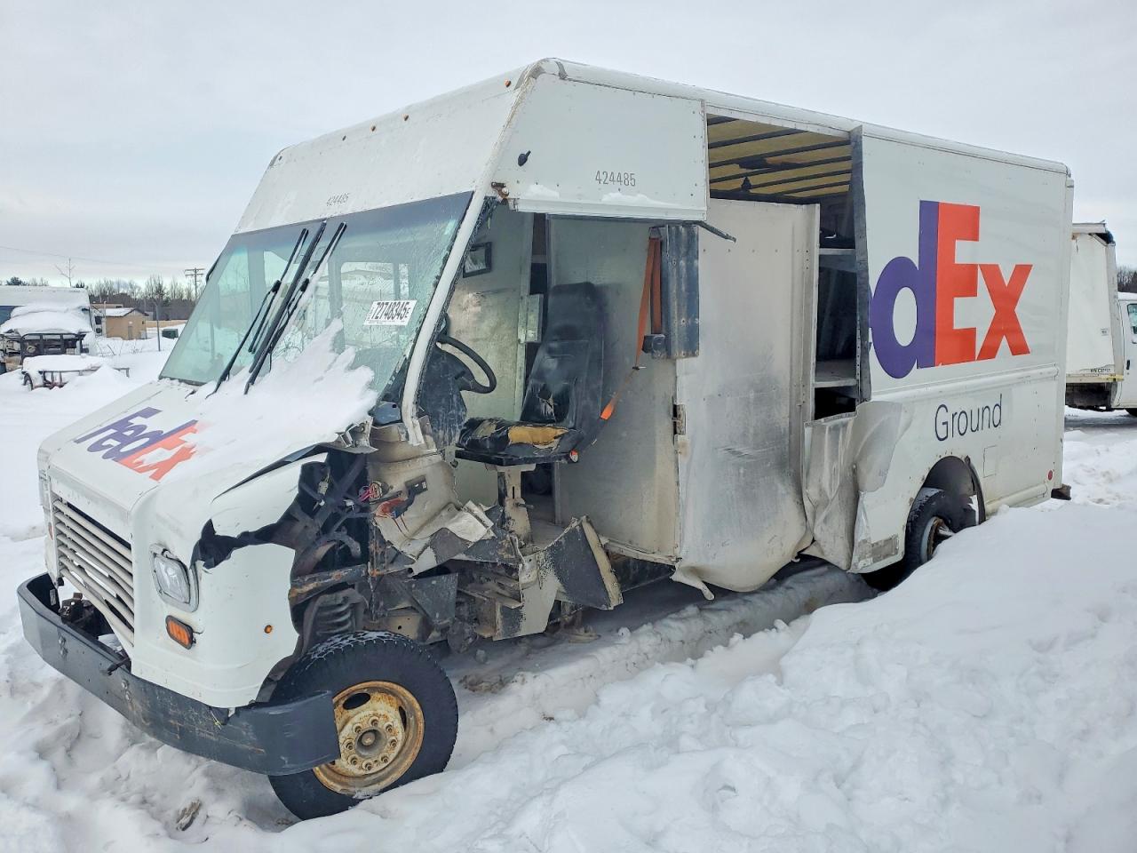 Salvage Ford Econoline Image