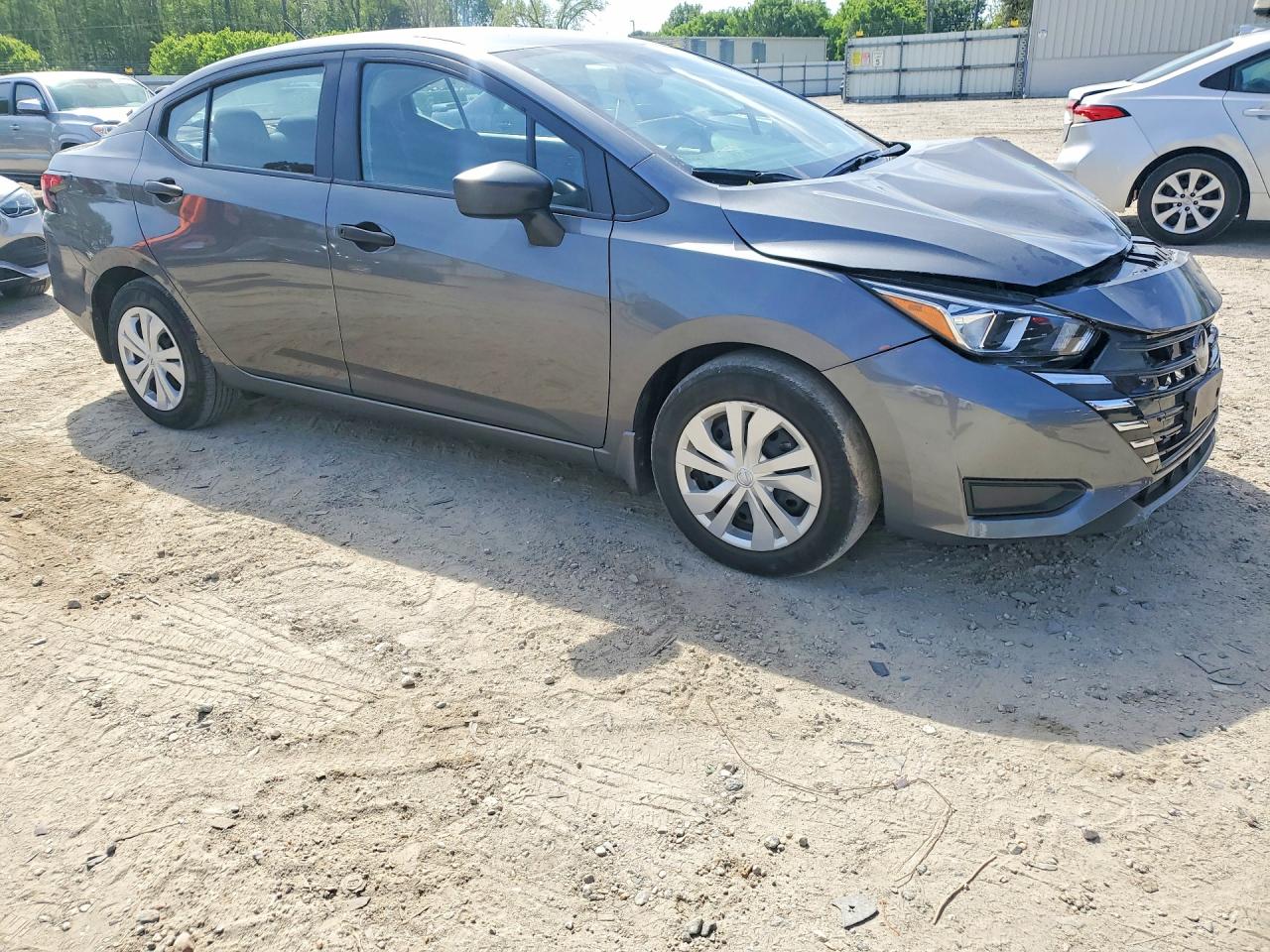 Nissan Versa S