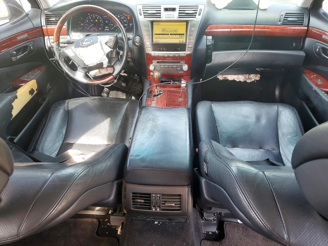 Lexus LS 460