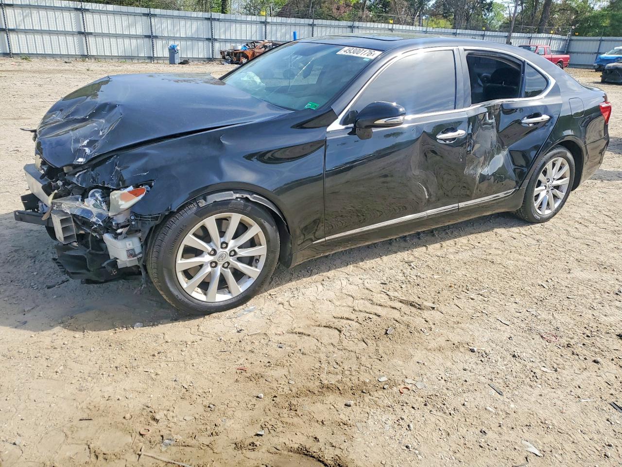 Salvage Lexus LS Image