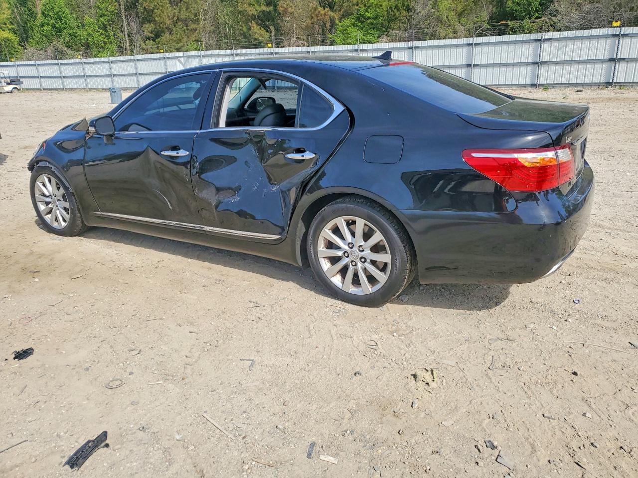 Lexus LS 460