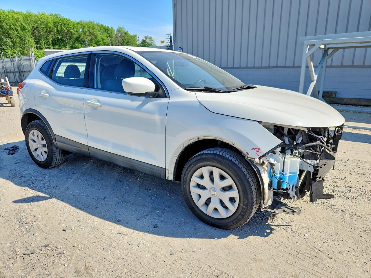 Nissan Rogue S