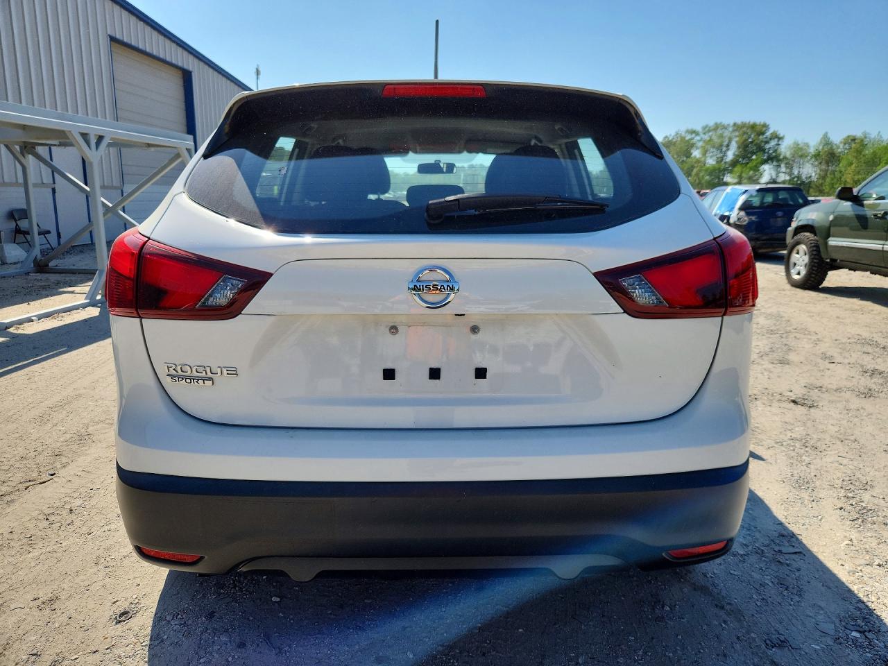 Nissan Rogue S