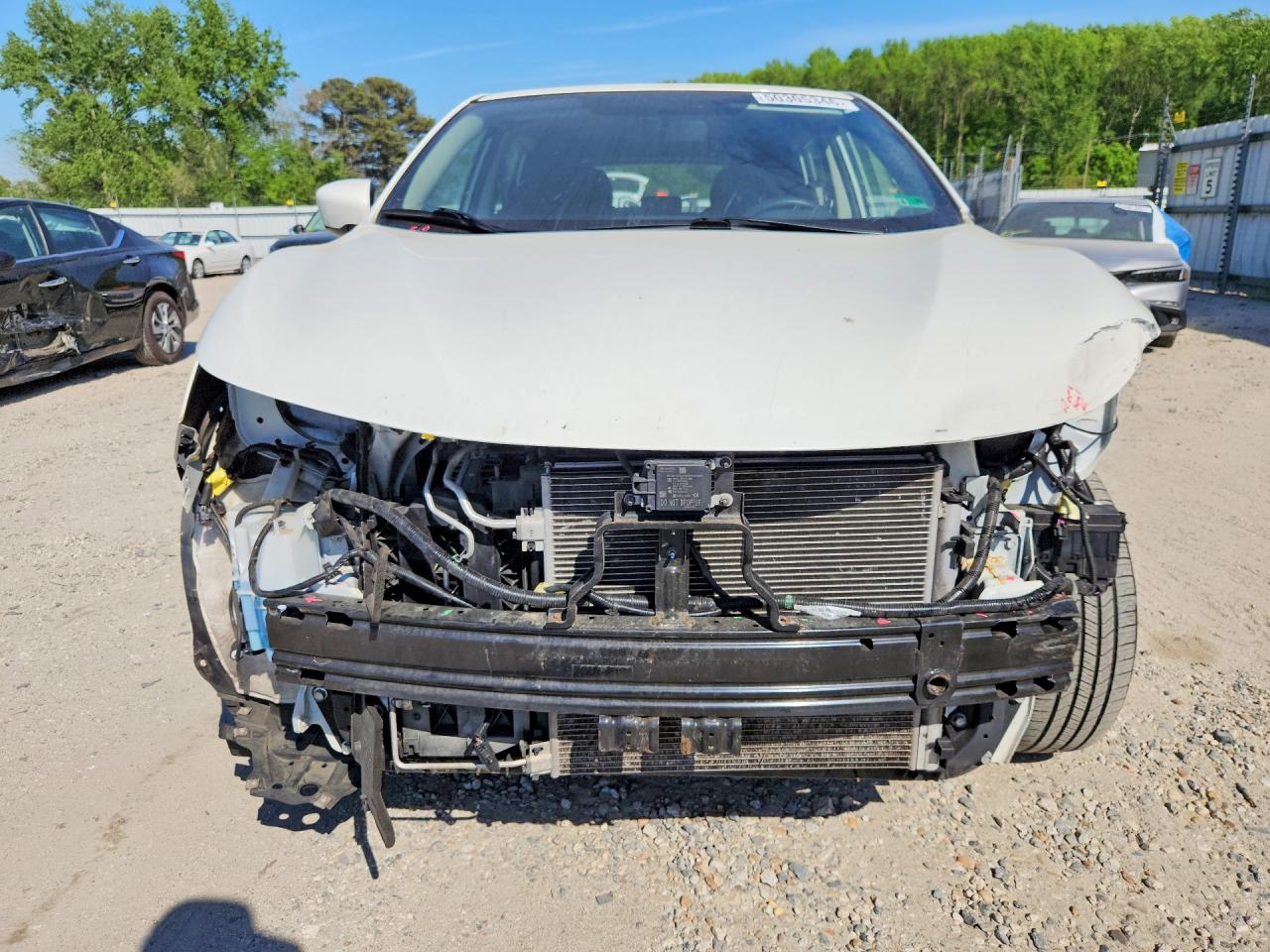 Nissan Rogue S