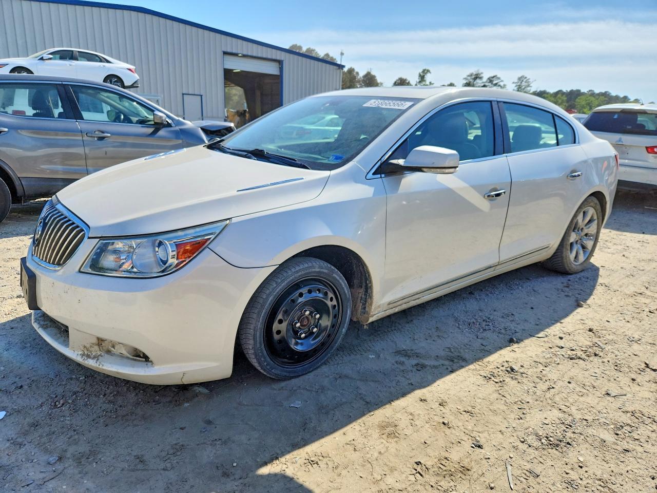 Salvage Buick LaCrosse Image