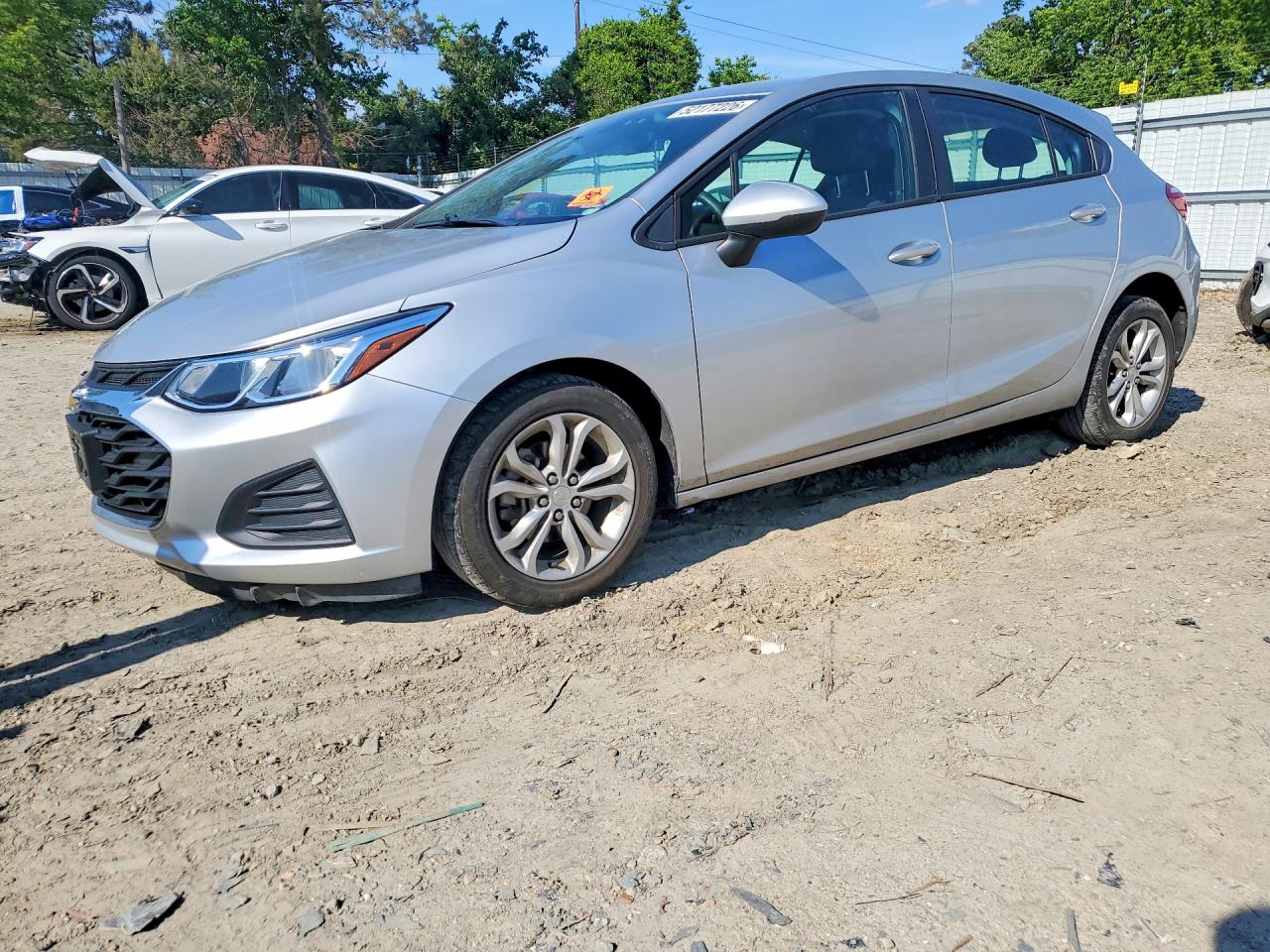 Salvage Chevrolet Cruze Image