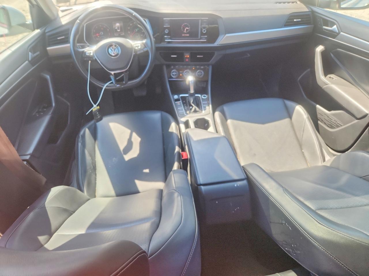 Volkswagen Jetta S