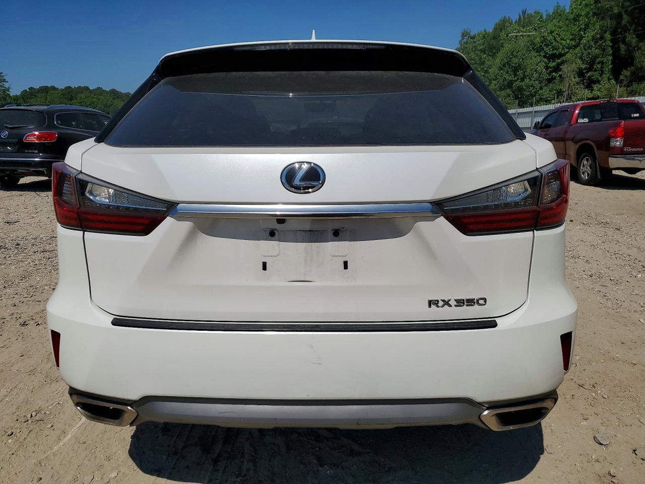 Lexus RX Base