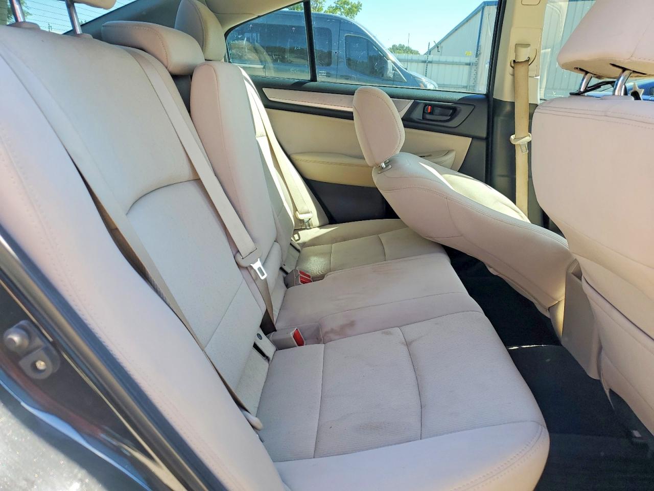Subaru Legacy 2.5i