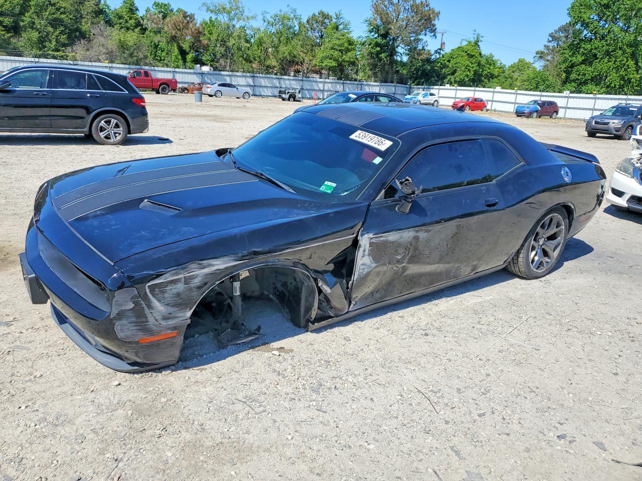 Salvage Dodge Challenger Image