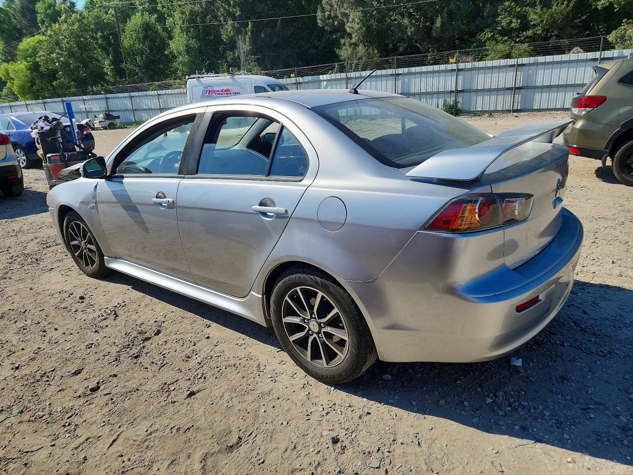 Mitsubishi Lancer Es