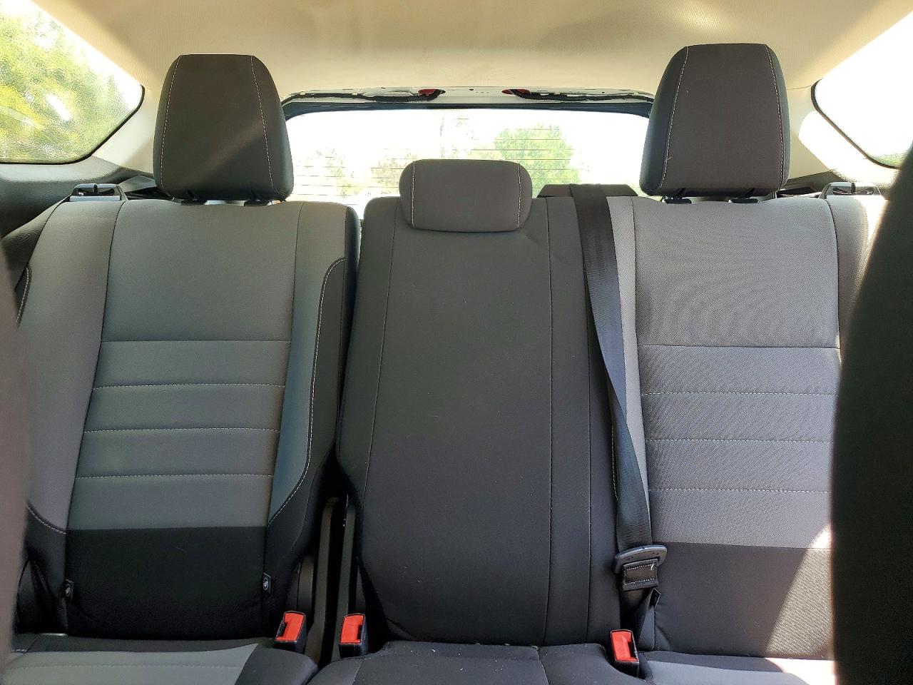 Ford Escape S