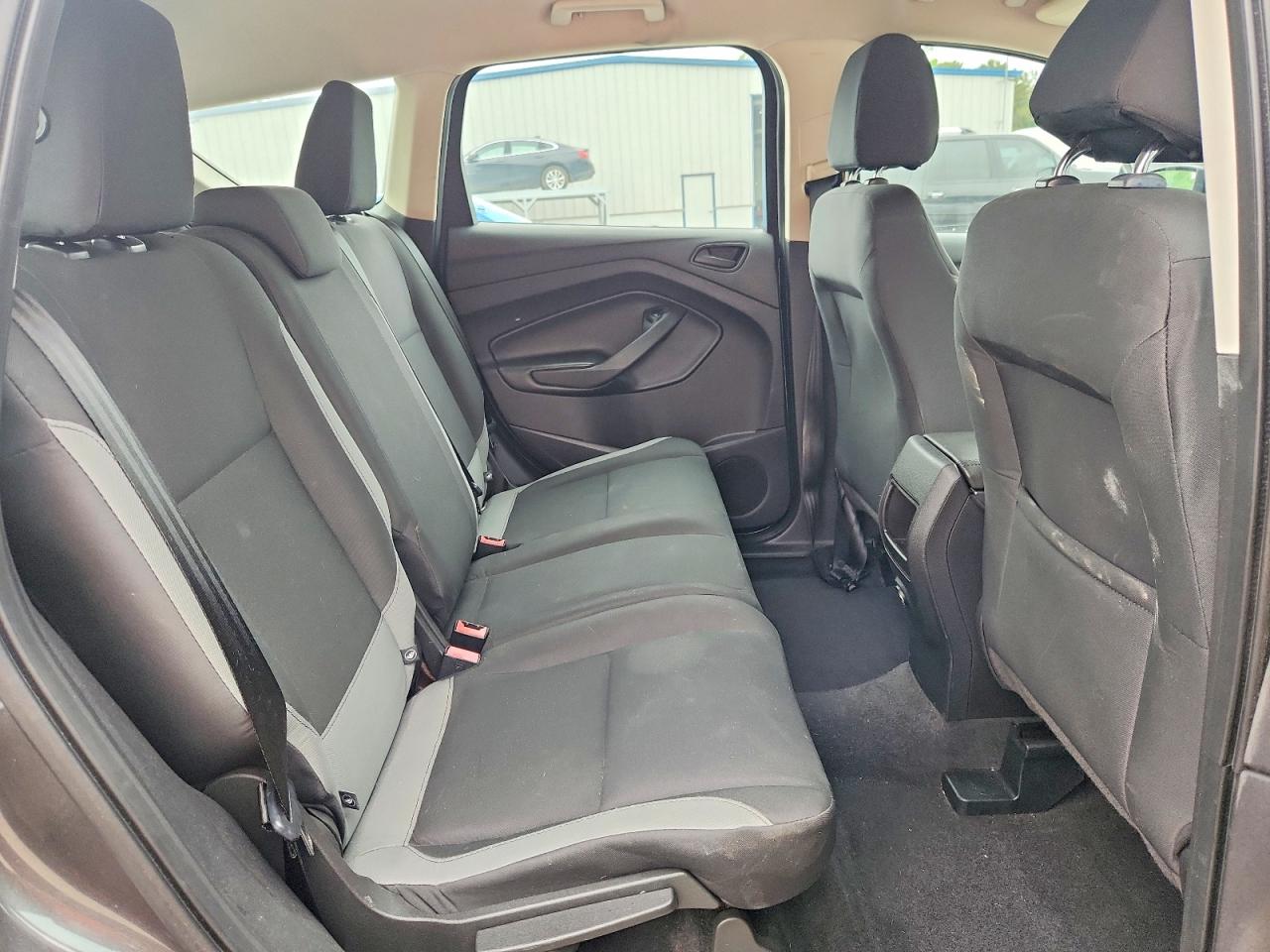 Ford Escape S
