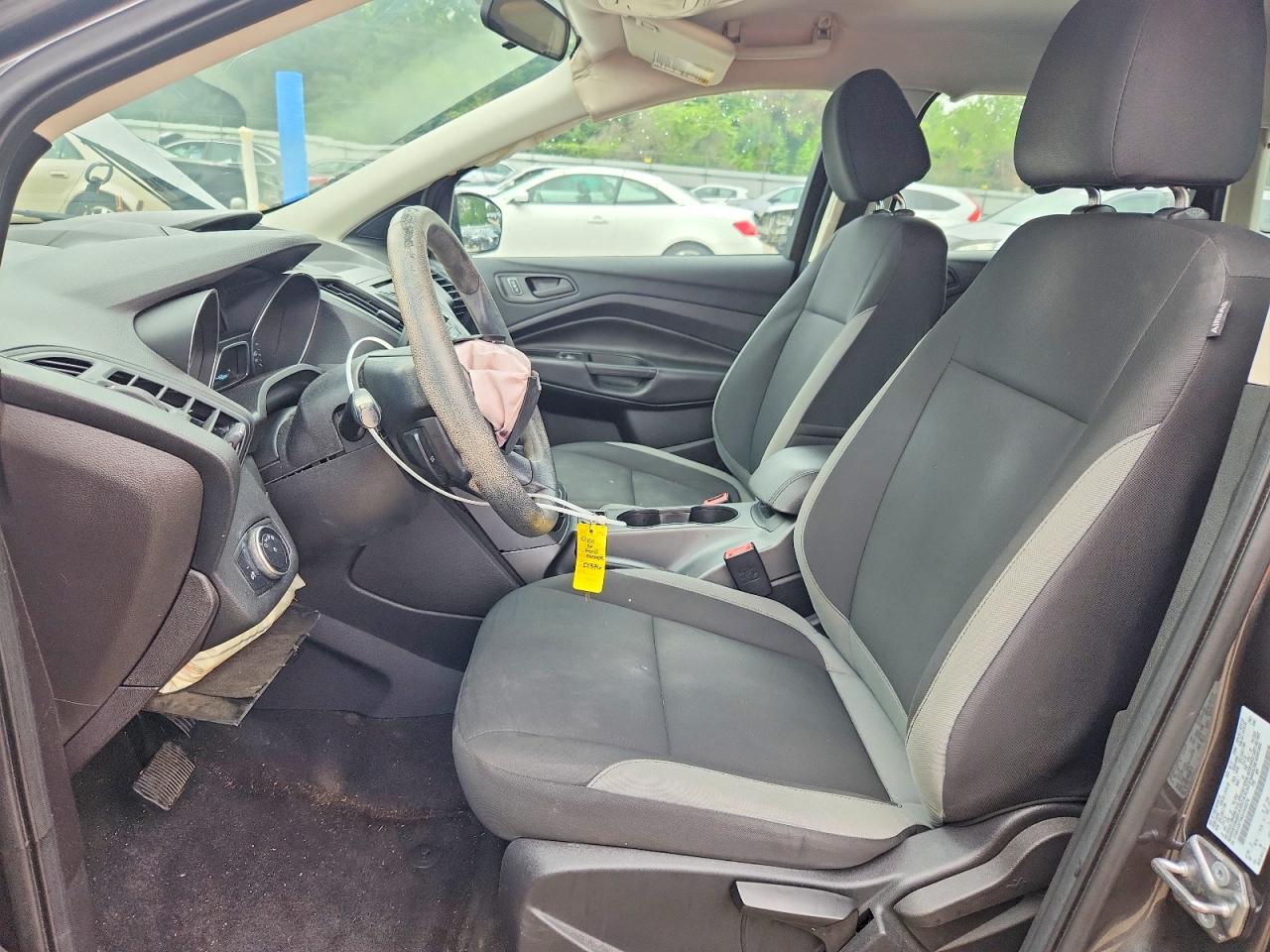 Ford Escape S