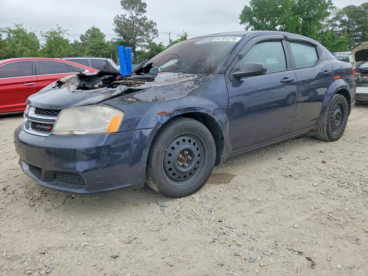 Salvage Dodge Avenger Image