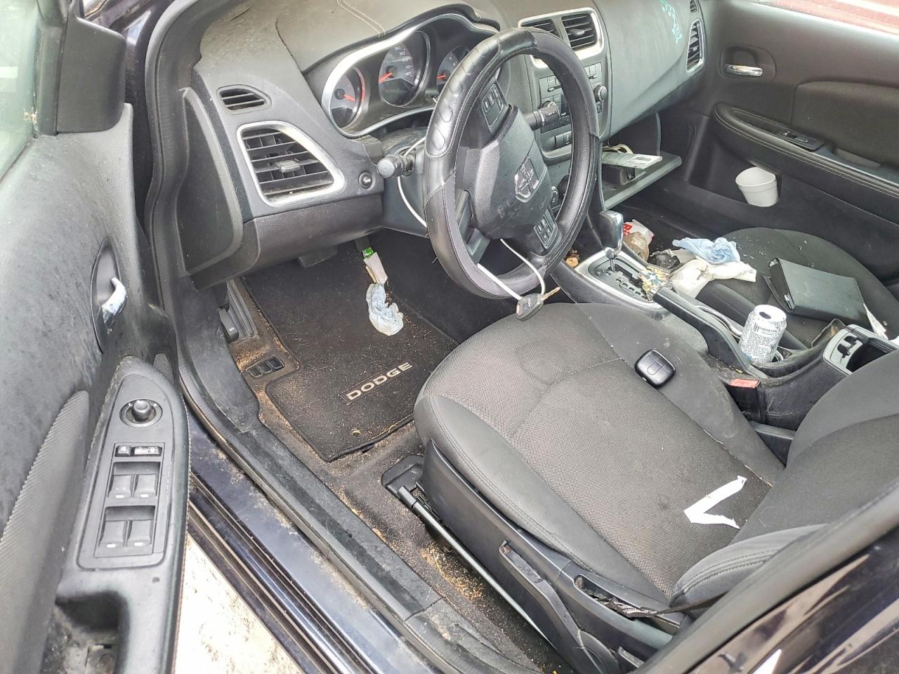 Dodge Avenger Se