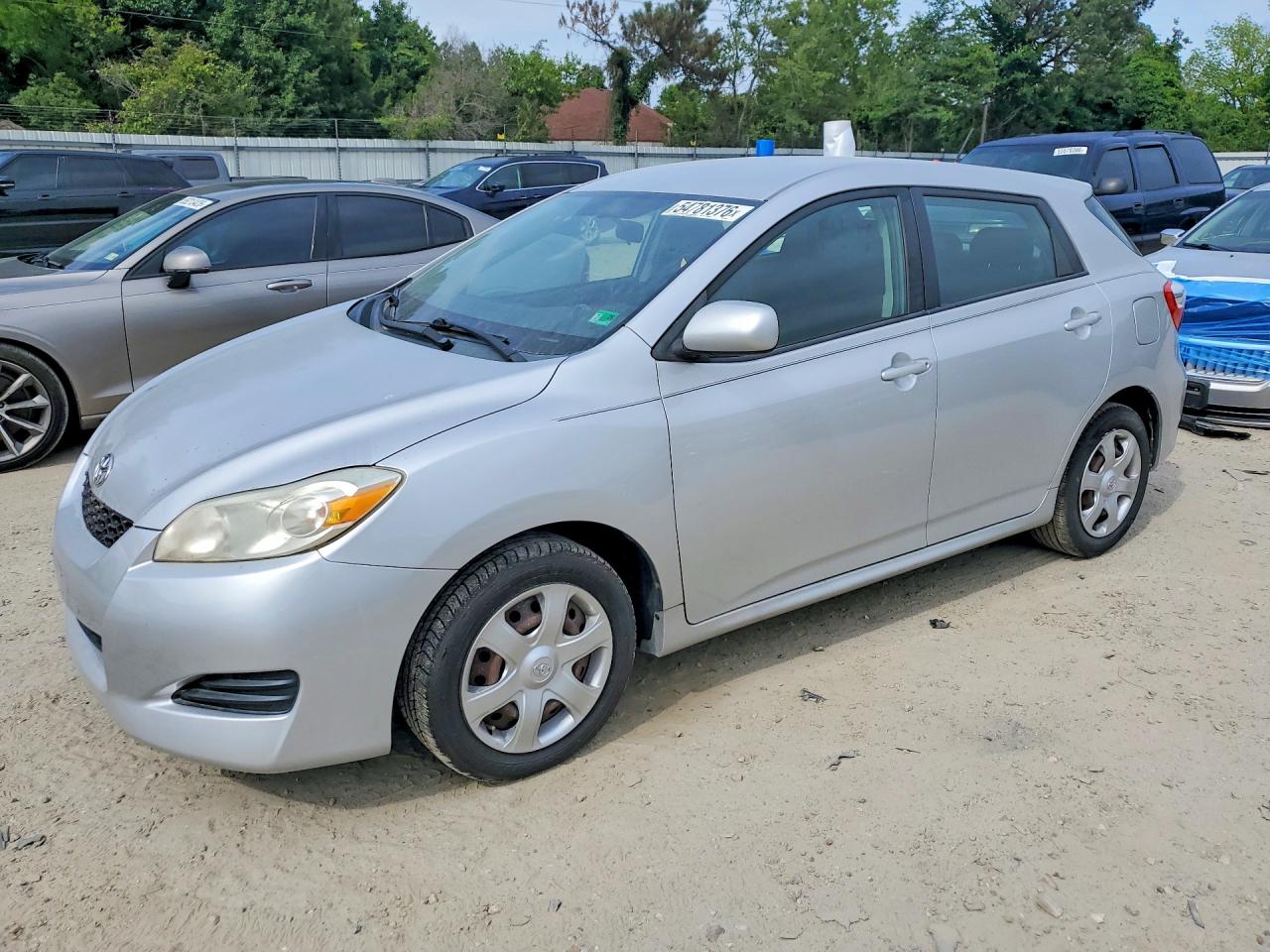 Salvage Toyota Matrix Image