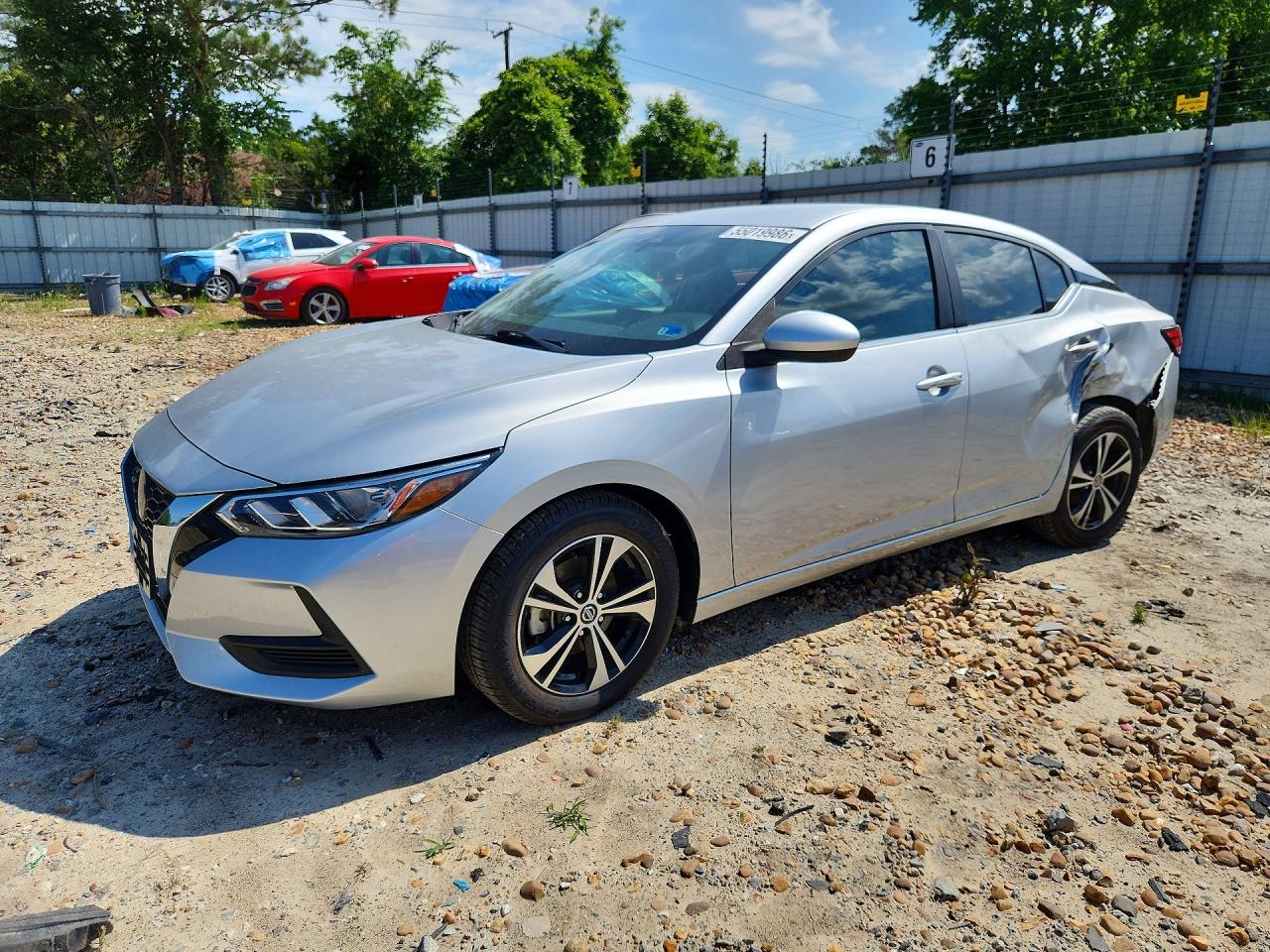 Salvage Nissan Sentra Image