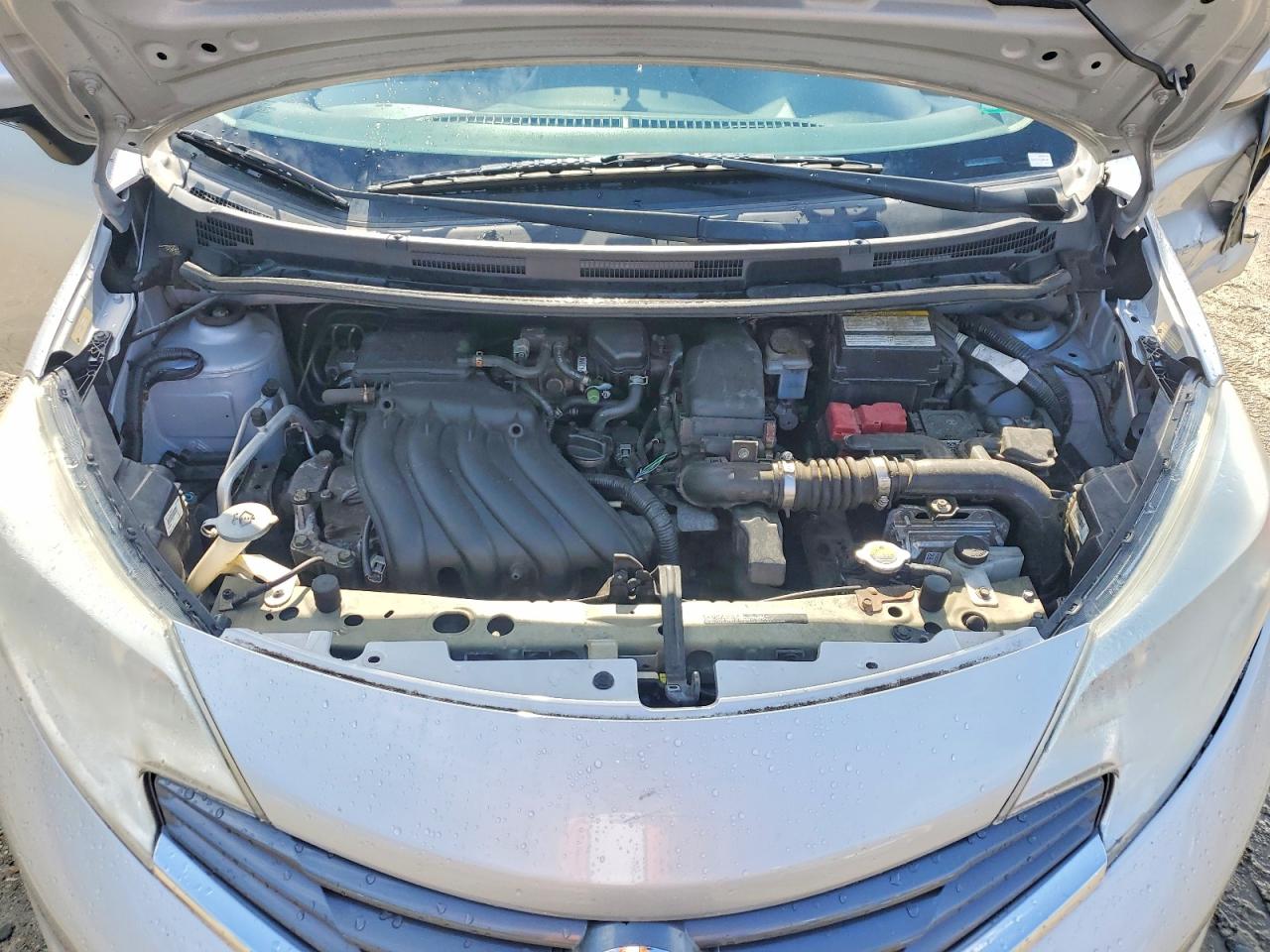 Nissan Versa S Plus