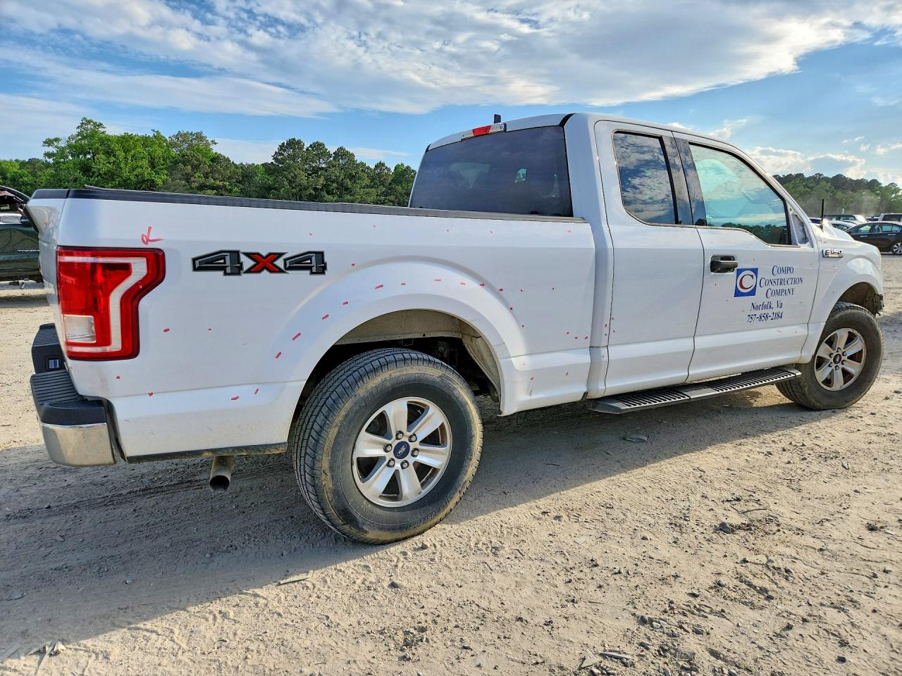 Ford F-150 Super Cab