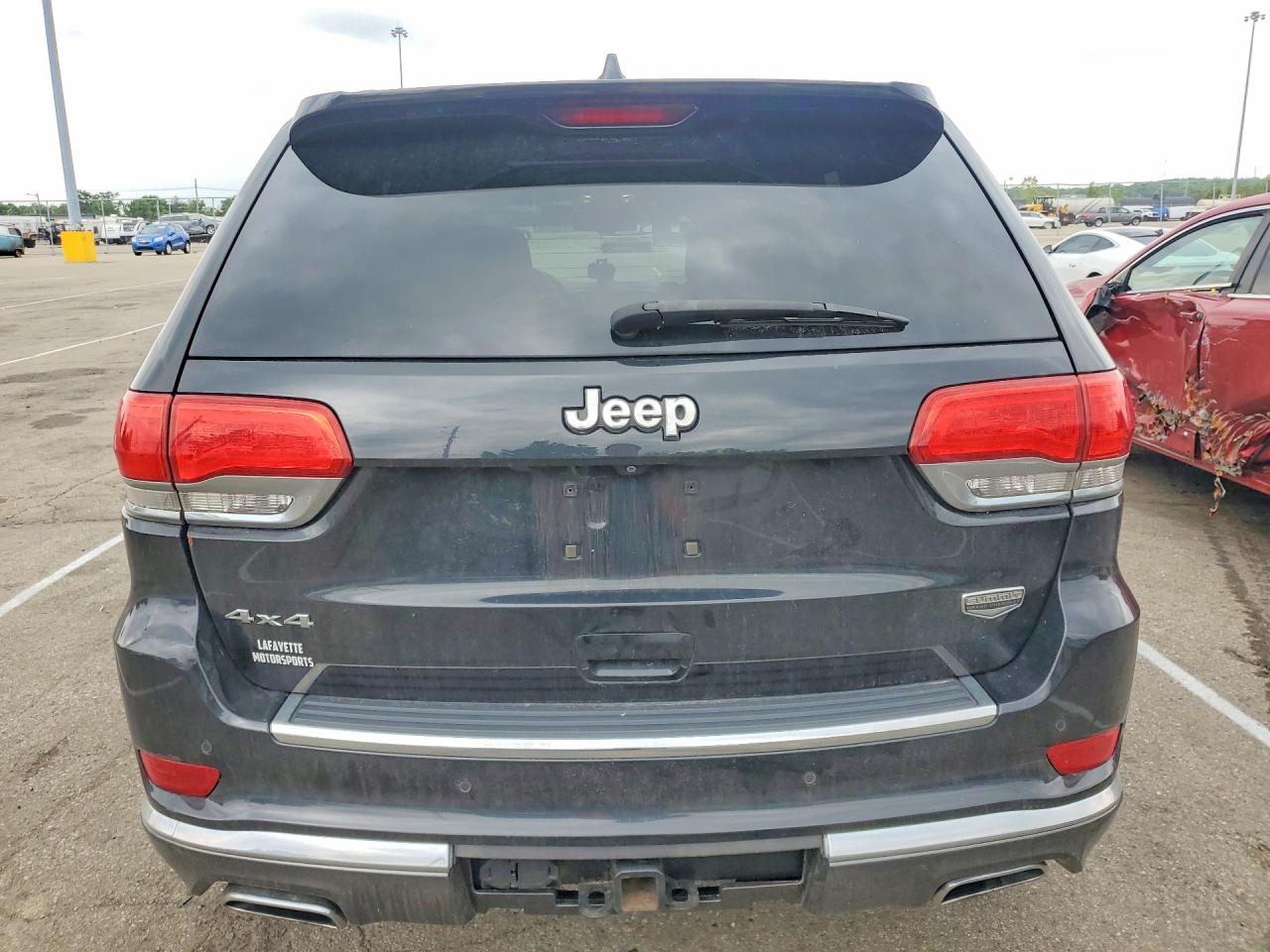 Jeep Cherokee Summit