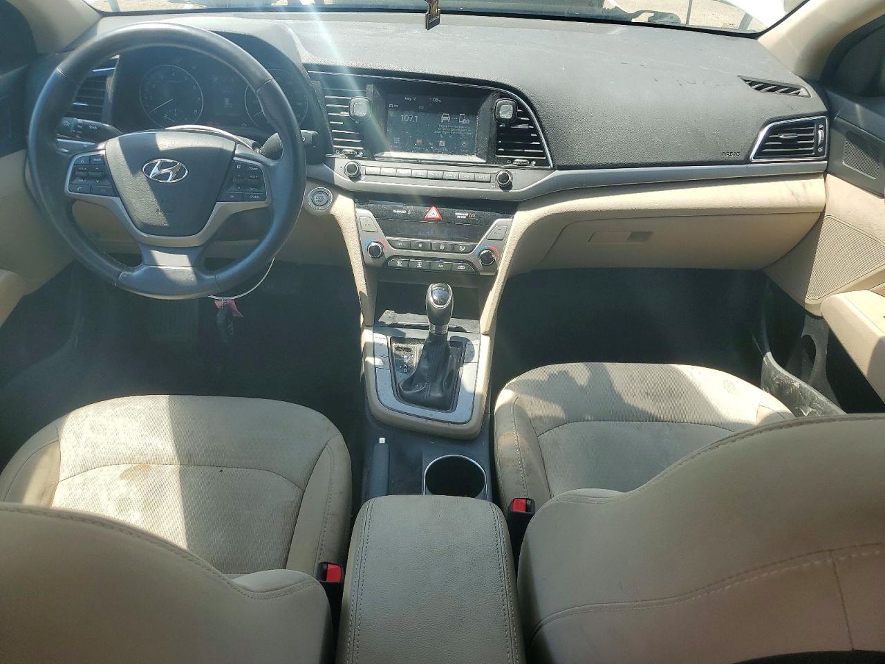 Hyundai ELANTRA Value Edition