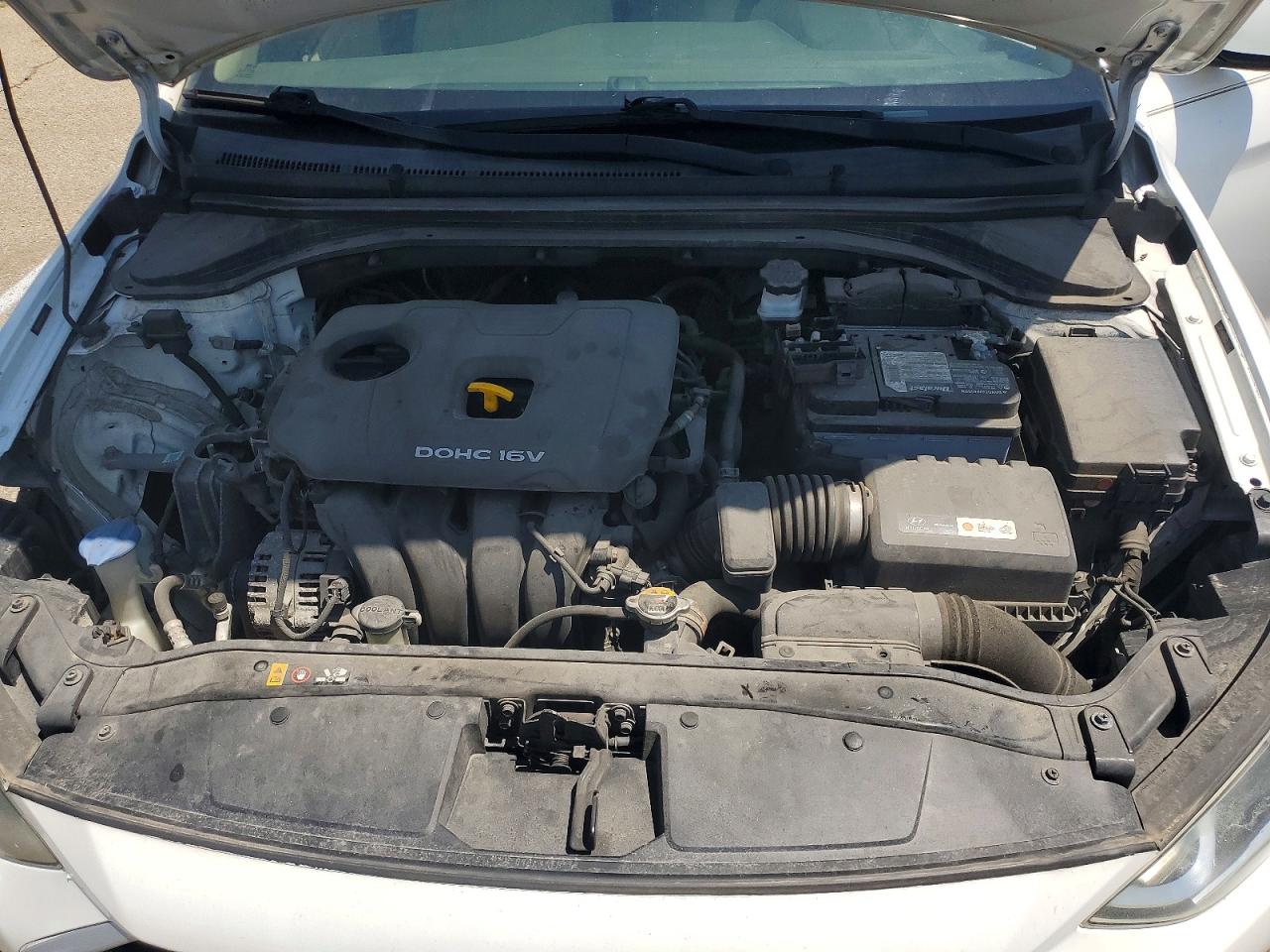 Hyundai ELANTRA Value Edition