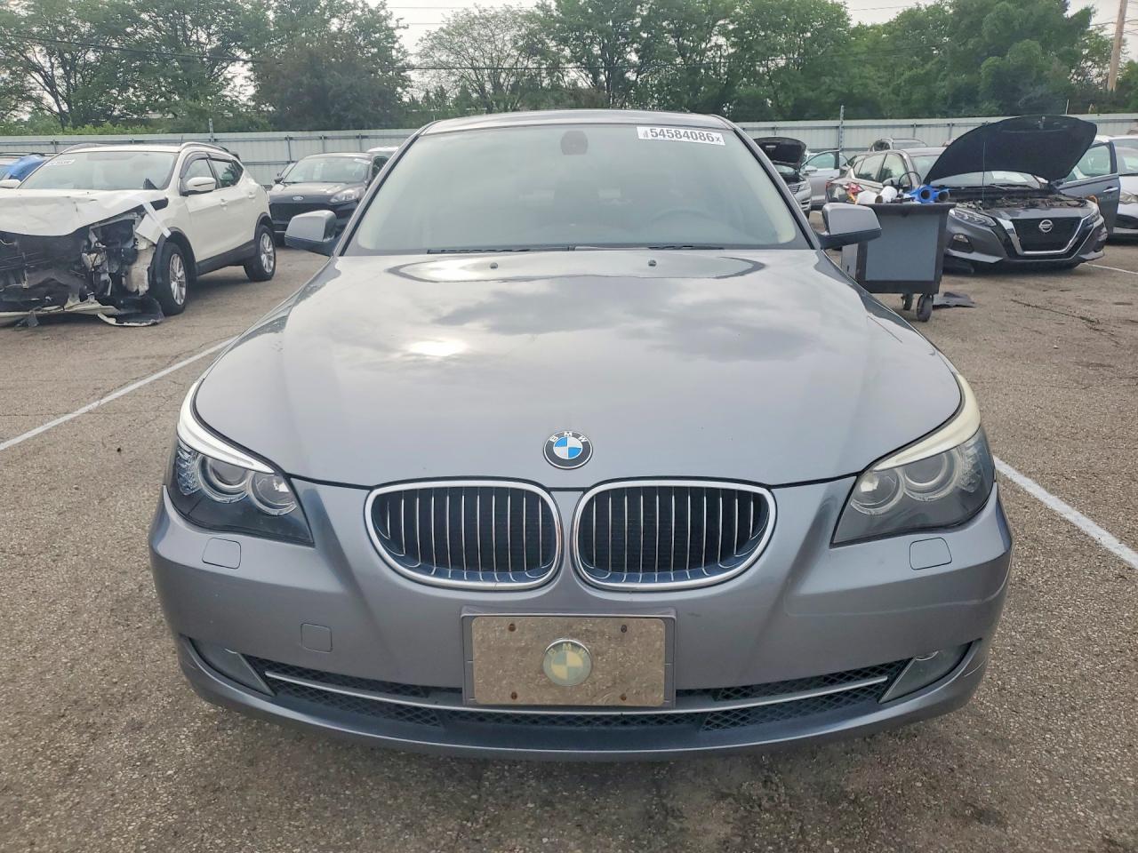 BMW 5 Series Xi