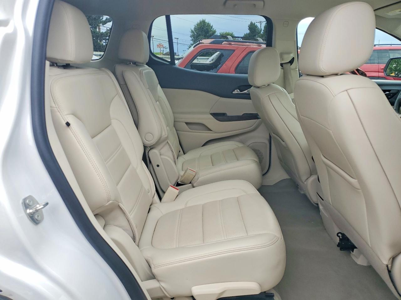 GMC Acadia Denali