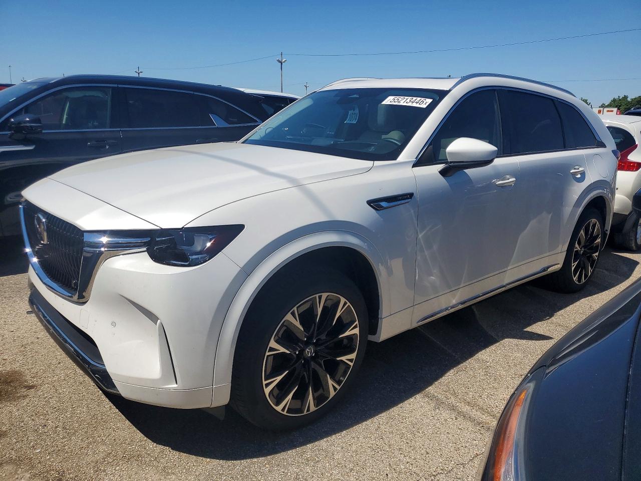 Salvage Mazda Cx Image