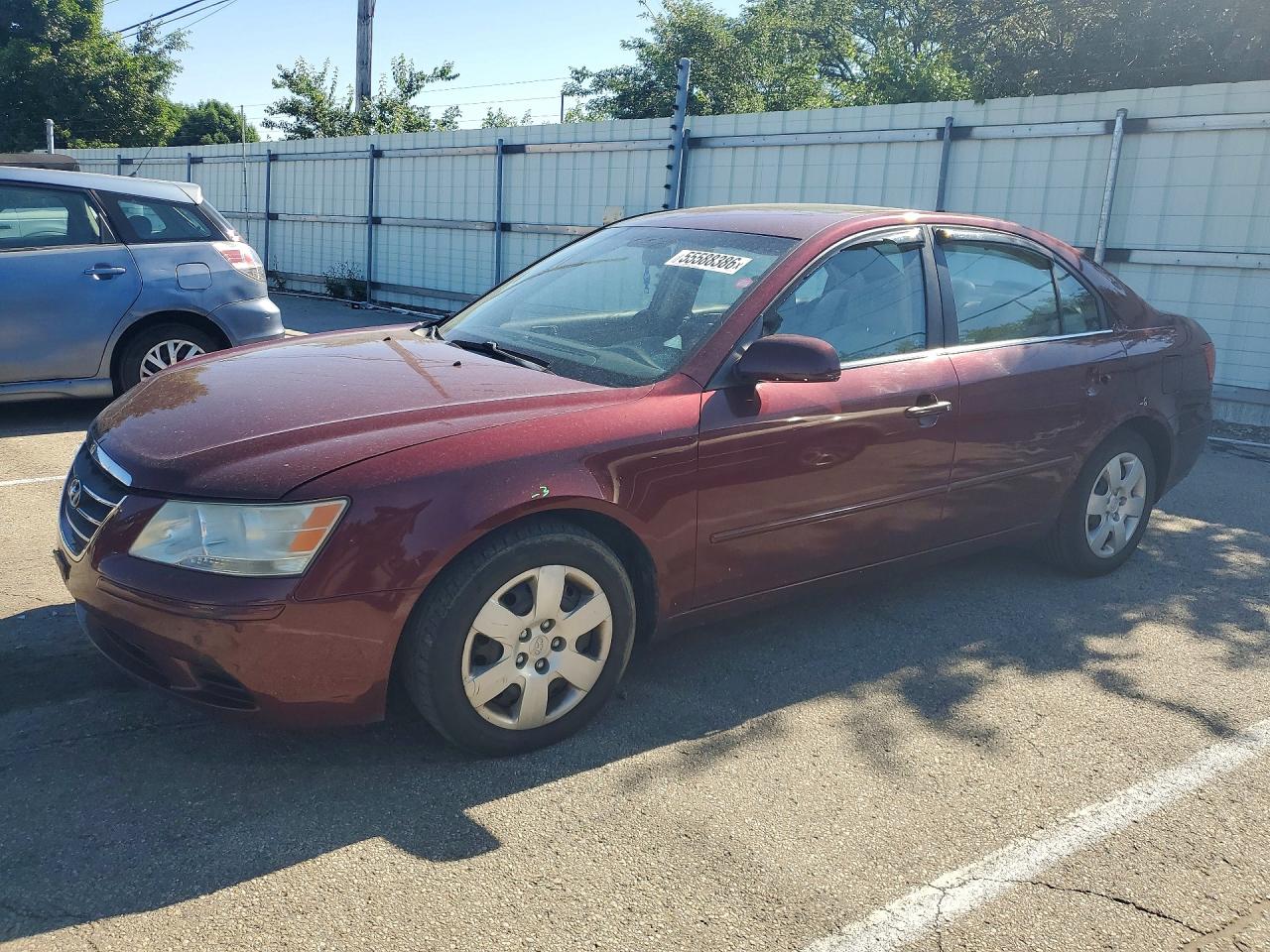 Salvage Hyundai SONATA Image
