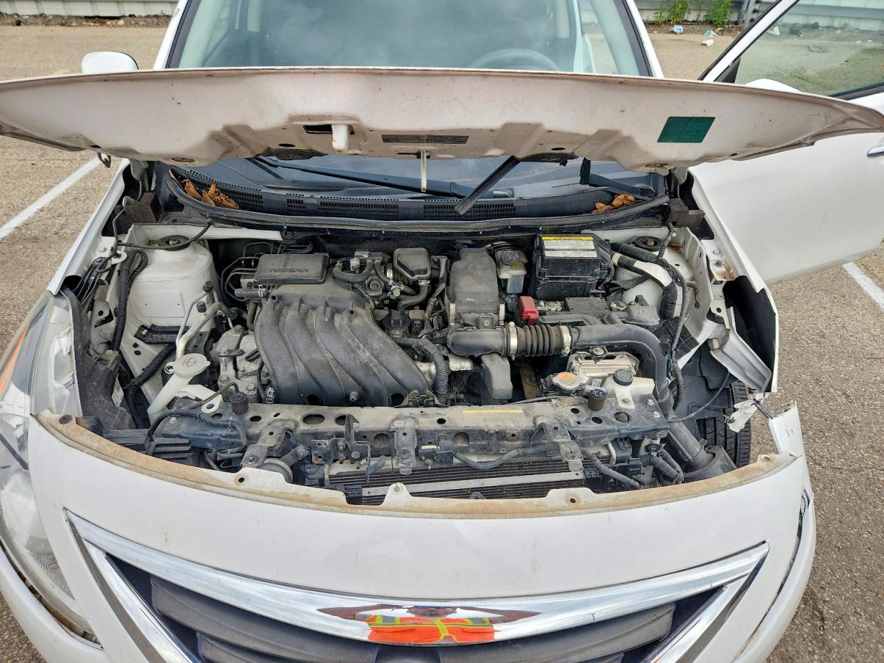 Nissan Versa 1.6 Sv