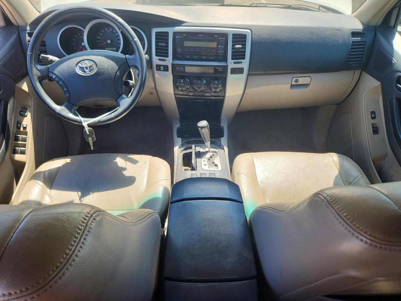Toyota 4Runner Sr5