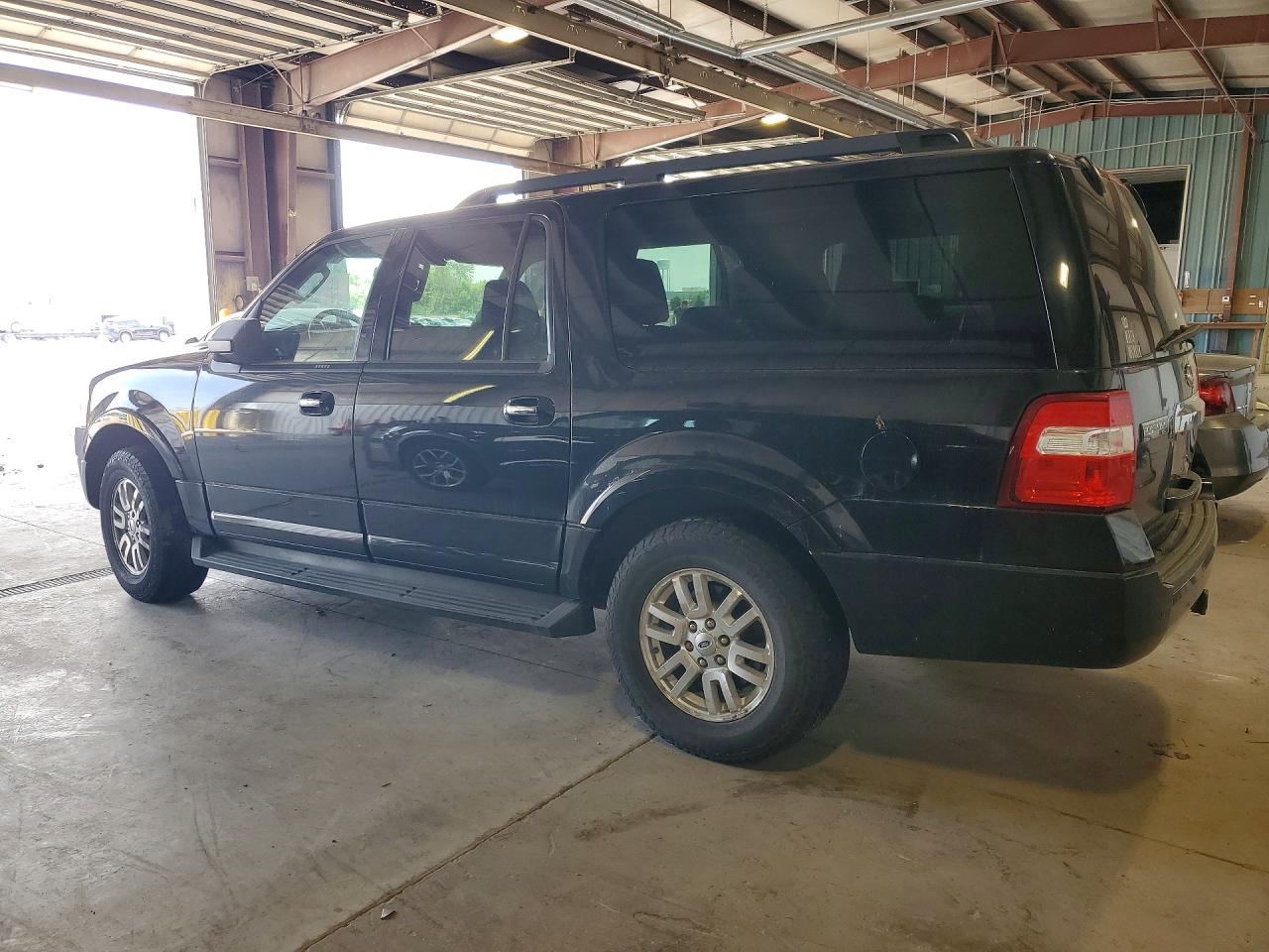 Ford Expedition El Xlt