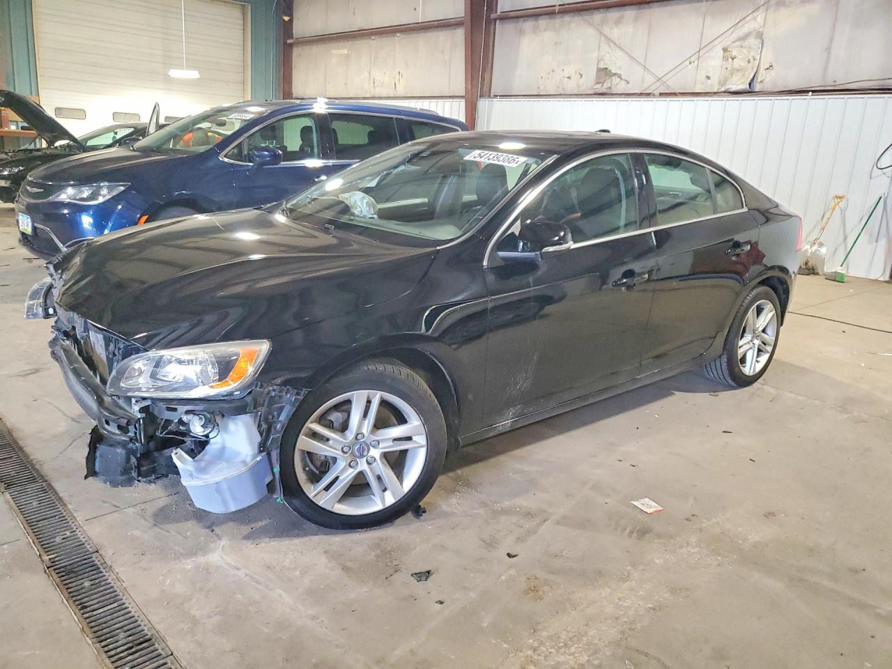 Salvage Volvo S60 Image