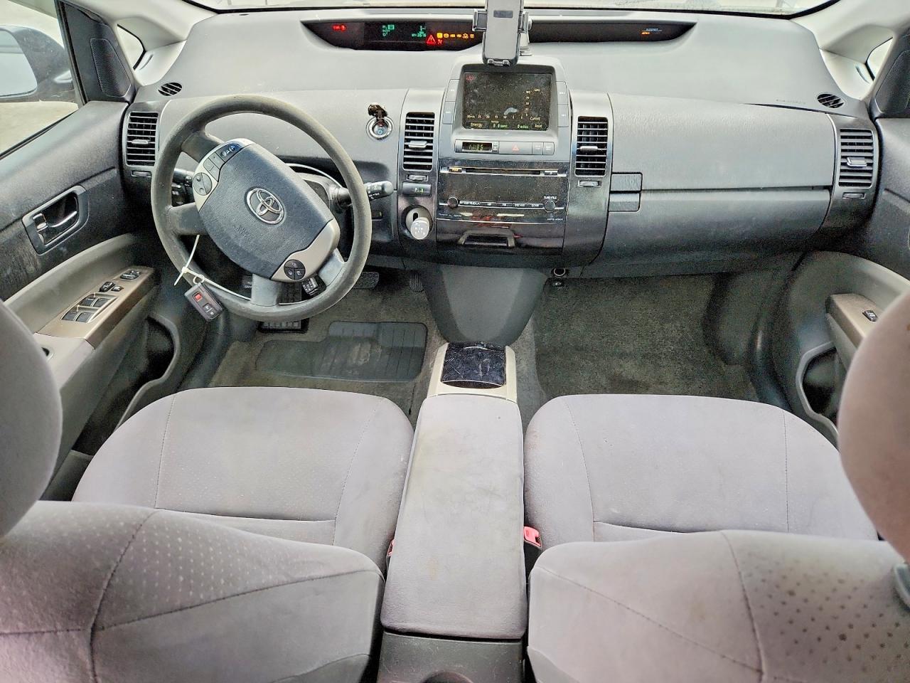 Toyota Prius Base