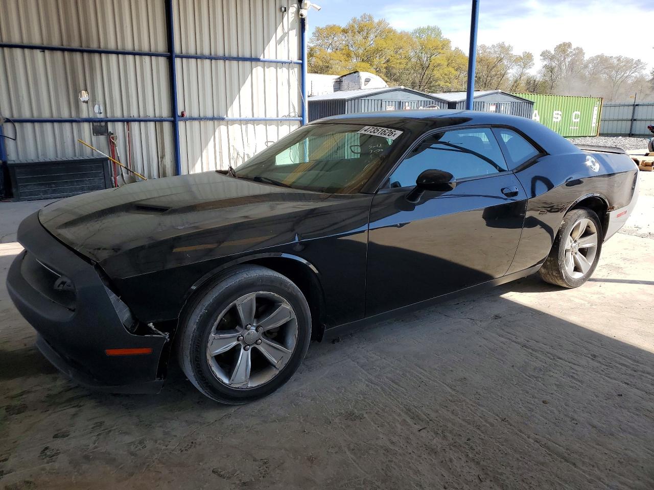 Salvage Dodge Challenger Image