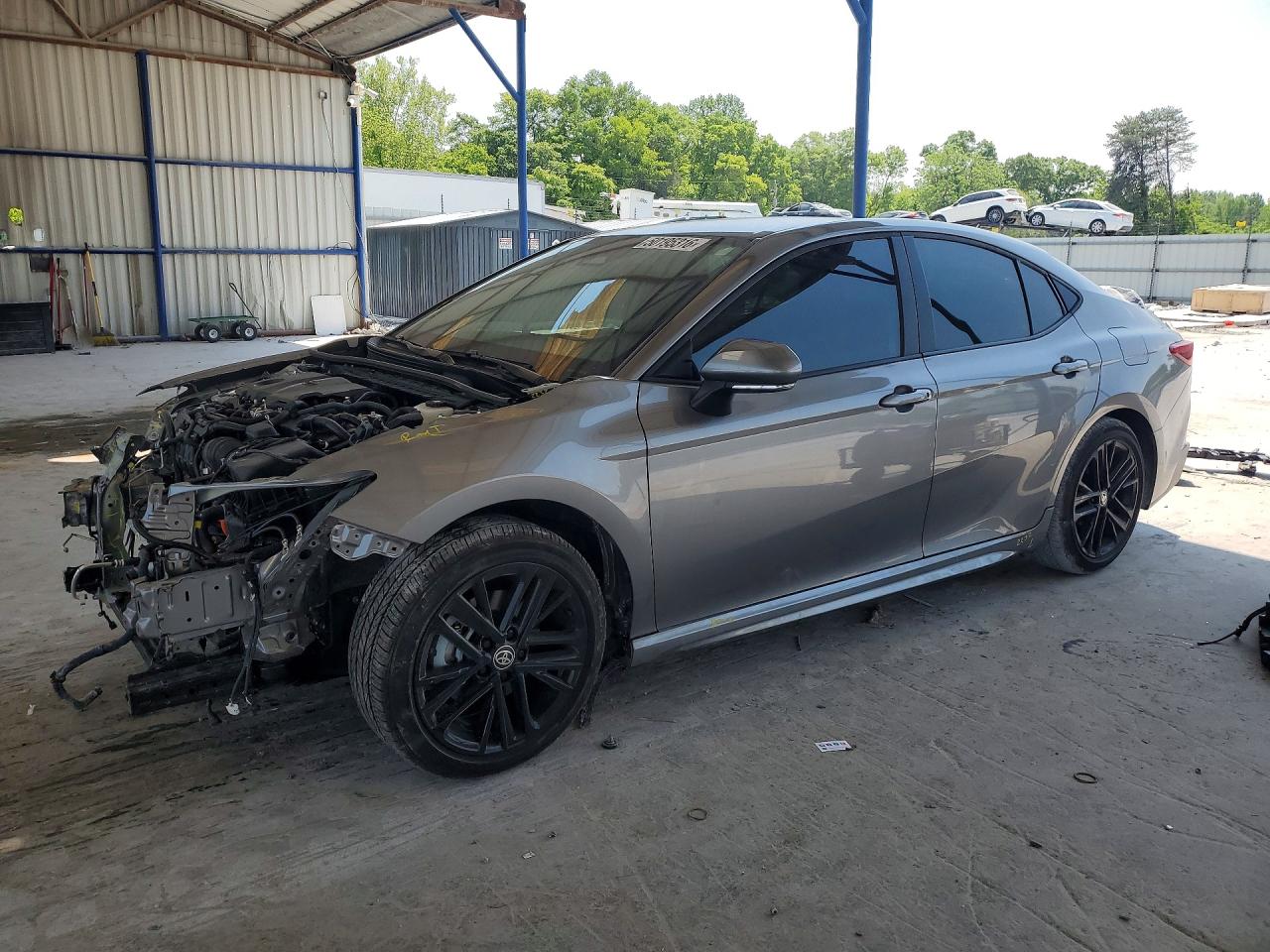 Salvage Toyota Camry Image