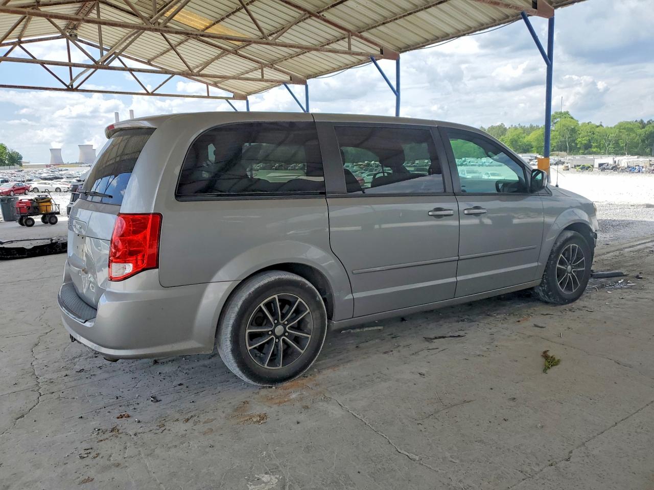 Dodge Caravan Se