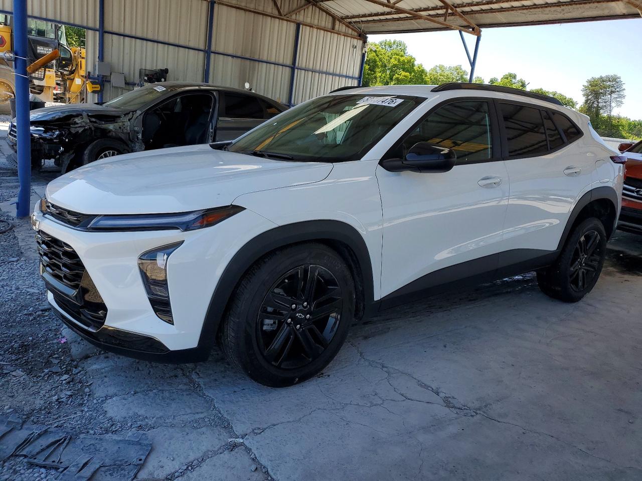 Salvage Chevrolet Trax Image