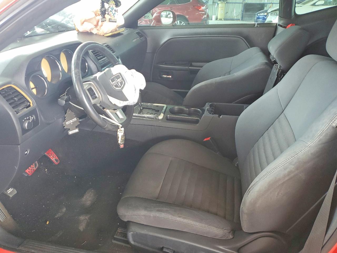 Dodge Challenger Sxt